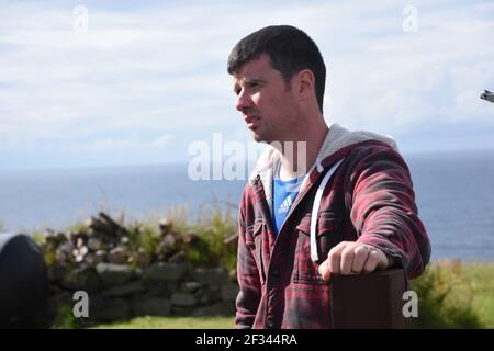 Scott MacRury, Isle of Lewis Weaver, Scott MacRury, Borve, Isle of Lewis, Western Isles, Écosse, Royaume-Uni Banque D'Images