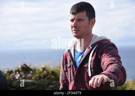 Scott MacRury, Isle of Lewis Weaver, Scott MacRury, Borve, Isle of Lewis, Western Isles, Écosse, Royaume-Uni Banque D'Images