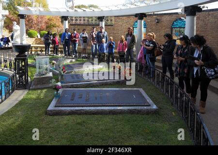 Géographie / Voyage, Etats-Unis, Tennesse, Memphis, Elvis grave, Graceland, maison d'Elvis Presley, Memphis, Additional-Rights-Clearance-Info-not-available Banque D'Images