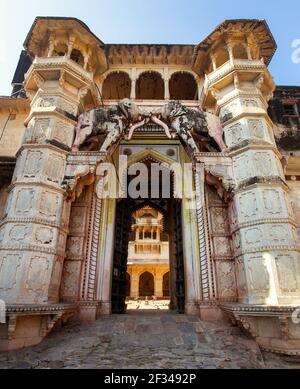 Entrée au fort de Taragarh dans la ville de Bundi, forteresse médiévale typique du Rajasthan, Inde Banque D'Images