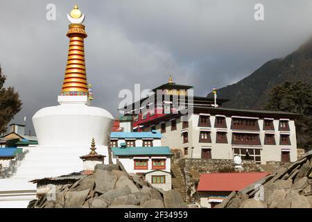 Le monastère de Tengboche et la stupa bouddhiste, le meilleur monastère de la vallée de Khumbu, partez pour le camp de base de l'Everest, le parc national de Sagarmatha, Solukhumbu, le bu du Népal Banque D'Images