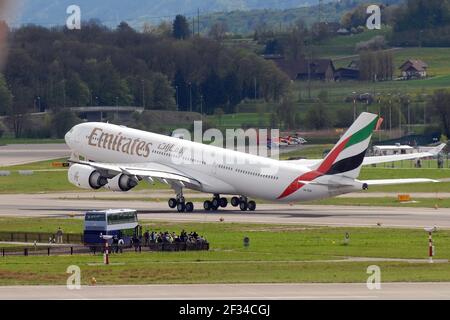 15-03-2021 - avions génériques - A6-ERE - Emirates - Airbus A340. Numéro de série 572, type 340-541. Premier vol le 2.02.2004, livré à Emirates le Banque D'Images