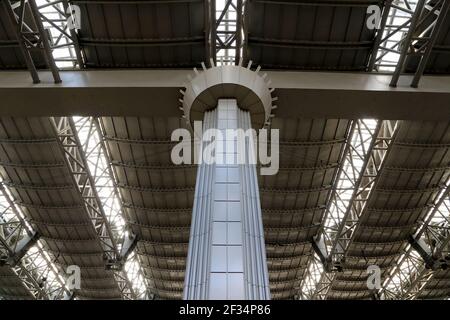 Le terminal ferroviaire de Kazansky (Kazansky vokzal) est l'un des neuf terminaux ferroviaires de Moscou, en Russie. Construction du bâtiment moderne selon t Banque D'Images