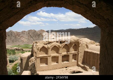 Village ancien de Charanak en Iran Banque D'Images