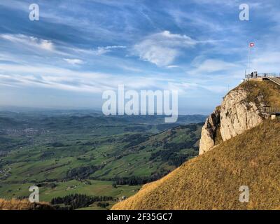 Panorama majestueux sur la montagne au Mont Hoher Kasten en Suisse 27.10.2019 Banque D'Images