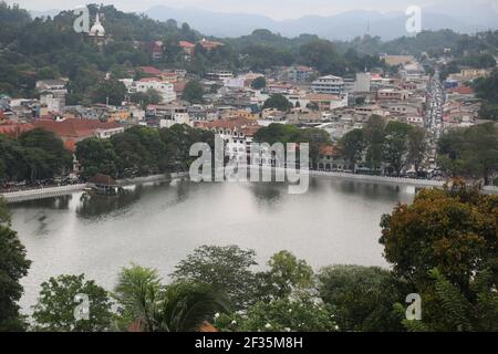 Kandy, Sri Lanka, vue sur le lac Banque D'Images