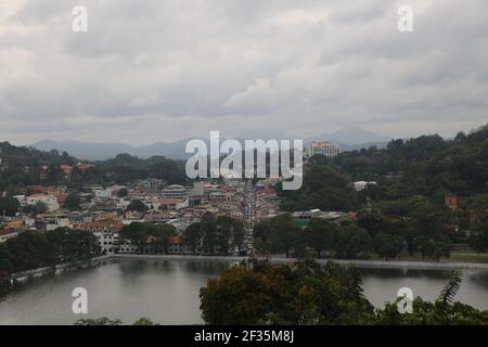 Kandy, Sri Lanka, vue sur le lac Banque D'Images