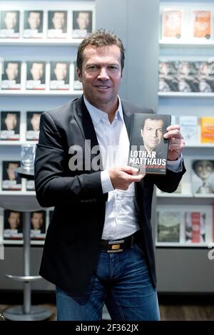 Francfort, Allemagne. 15 mars 2021. Lothar Matthaeus fêtera son 60e anniversaire le 21 mars 2021. Archive photo: Lothar MATTHEAEUS (MATTH‚Aová® US), ex-professionnel du football, Allemagne, le 11 octobre 2012, Foire du livre de Francfort 2012 du 10 au 14 octobre 2012 à Francfort-sur-le-main/Allemagne € | utilisation dans le monde crédit: dpa/Alamy Live News Banque D'Images