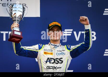 DELETRAZ Louis, Carlin, portrait, podium pendant le championnat FIA F2 2019, Russie, à Sotchi du 27 au 29 septembre - photo Diederik van der Laan / photo néerlandaise / DPPI Banque D'Images