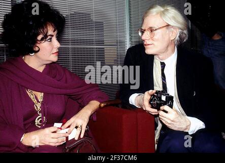 Andy Warhol Liz Taylor 1978 photo par Adam Scull-PHOTOlink.net / MediaPunch Banque D'Images