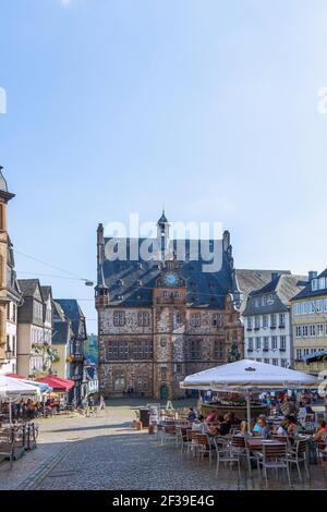 Géographie / Voyage, Allemagne, Hesse, Marburg, Marburg à la Lahn, place du marché, hôtel de ville, café, droits-supplémentaires-dégagement-Info-non-disponible Banque D'Images