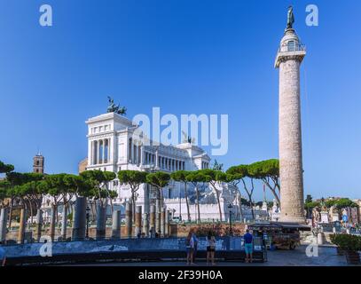 Géographie / voyage, Italie, Latium, Rome, colonne de Trajan, Trajansmaerkte, Vittoriano, Additional-Rights-Clearance-Info-non-disponible Banque D'Images