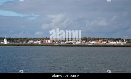 Vue panoramique sur le front de mer à Burnham-on-Crouch, en Angleterre Banque D'Images