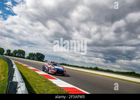 05 NORBERT MICHELISZ, (HONGRIE), BRC HYUNDAI N SQUADRA CORSE, HYUNDAI I30 N TCR, action lors de la course de la coupe du monde de tourisme WTCR 2019 de la FIA en Slovaquie au Slovakia Ring, du 10 au 12 mai - photo Florent Gooden / DPPI Banque D'Images