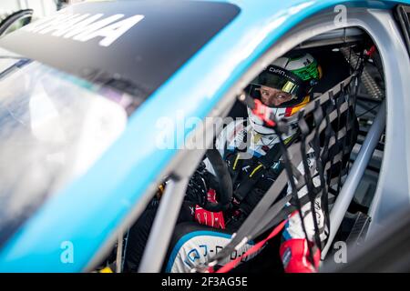 PRIAULX ANDY, (ROYAUME-UNI), PERFORMANCE CYAN LYNK & CO, LYNK & CO 03 TCR, portrait lors de la course de la coupe du monde de tourisme WTCR 2019 de la FIA en Slovaquie au Slovakia Ring, du 10 au 12 mai - photo Marcel Langer / DPPI Banque D'Images