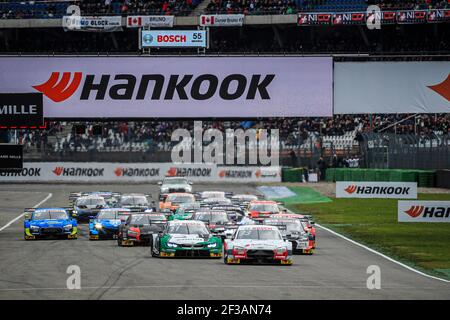 33 RAST René (DEU), Audi Sport Team Rosberg, Audi Sport RS 5 DTM, action 11 WITTMANN Marco (DEU), BMW Team RMG, Schaeffler BMW M4 DTM, action 27 ABERDEIN Jonathan (RSA), WRT Team Audi Sport, WRT Audi RS 5 DTM, action, début de la course, départ, Pendant le DTM 2019 à Hockenheim du 4 au 6 octobre, en Allemagne - photo Gregory Lenmand / DPPI Banque D'Images