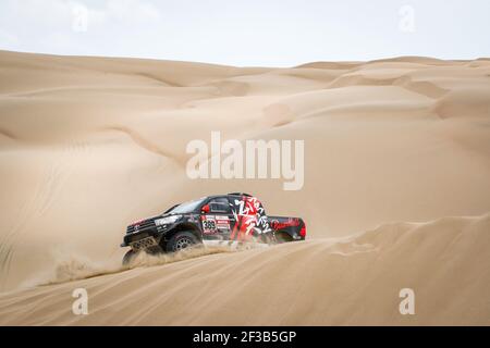 389 ZHITAO He (chn), ZHAO Kai (chn), Toyota, Yong Racing Team, Groupe T1, Classe 1, Auto, action pendant le Dakar 2019, étape 1 Lima à Pisco, pérou, le 7 janvier - photo Frederic le Floc'h / DPPI Banque D'Images