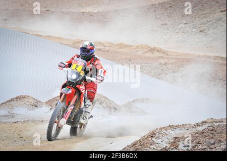 02 GONCALVES Paulo (por), Honda, Monster Energy Honda Team 2019, Motul, moto, action pendant le Dakar 2019, Stage 4, Arequipa - Moquegua, pérou, le 10 janvier - photo DPPI Banque D'Images