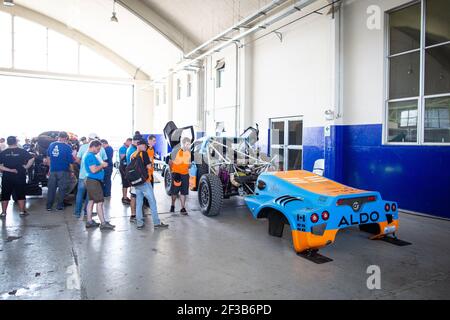 390 BENSADOUN David (CAN), BEAULE Patrick (CAN), Century, Aldo Racing, Groupe T1, Classe 3, Auto, pendant le Dakar 2019, scrutateurs, vérifications, Pérou, Lima, Du 4 au 5 janvier - photo Antonin Vincent / DPPI Banque D'Images