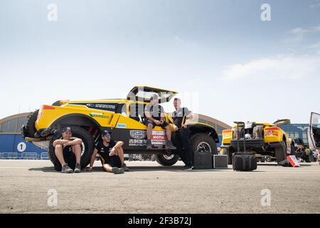 326 GACHE Philippe (FRA), PREVOT Stephane (bel), Buggy, Geely Auto Shell Lubricant Cooper Tiret, Groupe T1, classe 3, Auto, pendant le Dakar 2019, scrutateurs, vérifications, Pérou, Lima, Du 4 au 5 janvier - photo Antonin Vincent / DPPI Banque D'Images