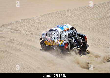 386 LIANG Yuxiang (chn), KOU Hongtao (chn), Toyota, Yong Racing Team, Groupe T1, Classe 1, Auto, action pendant la Dakar 2019, étape 6, Arequipa - San Juan de Marcona, pérou, le 13 janvier - photo DPPI Banque D'Images