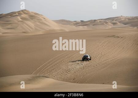 386 LIANG Yuxiang (chn), KOU Hongtao (chn), Toyota, Yong Racing Team, Groupe T1, Classe 1, Auto, action pendant le Dakar 2019, étape 2, Pisco - San Juan de Marcona, pérou, le 8 janvier - photo Florent Gooden / DPPI Banque D'Images