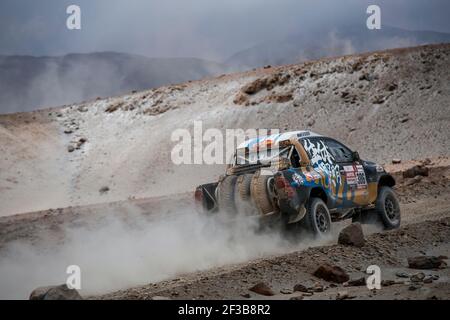 386 LIANG Yuxiang (chn), KOU Hongtao (chn), Toyota, Yong Racing Team, Groupe T1, Classe 1, Auto, action pendant le Dakar 2019, étape 4, Arequipa - Tacna, pérou, le 10 janvier - photo Florent Gooden / DPPI Banque D'Images