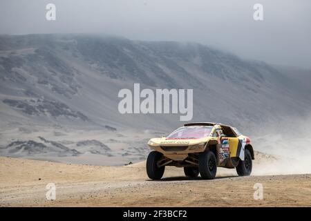 325 LACHAUME Pierre (FRA), POLATO Jean-Michel (FRA), Peugeot, pH-Sport, Groupe T1, Classe 4, Auto, action pendant la Dakar 2019, Stage 8, San Juan de Marcona - Pisco, pérou, le 15 janvier - photo Antonin Vincent / DPPI Banque D'Images