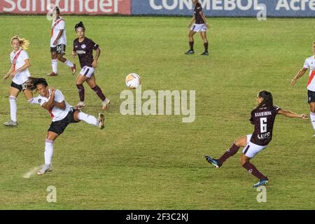 Moron, province de Buenos Aires, Argentine. 15 mars 2021. SPORTS.- 15 mars 2021. Moron, province de Buenos Aires, Argentine.- River plate (ARG) et Ferroviaria (Brésil) jouent les derniers quarts de la femme de football CONMEBOL Copa Libertadores, au stade Deportivo Moron à Moron, province de Buenos Aires, Argentine, le lundi 15 mars, 2021. Credit: Julieta Ferrario/ZUMA Wire/Alay Live News Banque D'Images