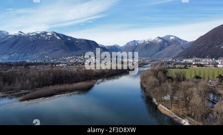 Embouchure de la rivière Maggia près de Locarno, Suisse Banque D'Images