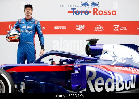 HARTLEY Brendon (nzl), Scuderia Toro Rosso Honda STR13, portrait lors du lancement de Toro Rosso STR13 à Barcelone, 26 février 2018 - photo Florent Gooden / DPPI Banque D'Images