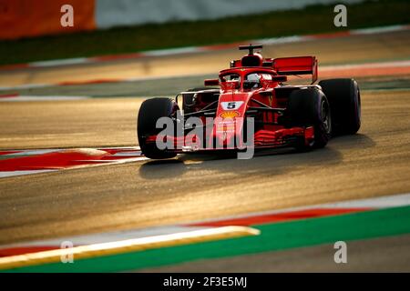 VETTEL Sebastian (ger), Scuderia Ferrari SF71H, action lors des épreuves d'hiver de Formule 1 2018 à Barcelone, Espagne du 6 au 9 mars - photo DPPI Banque D'Images