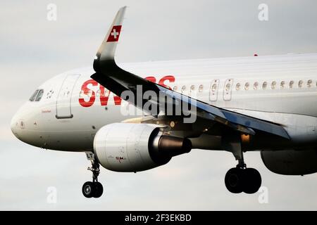 15-03-2021 - avions génériques - HB-JLT - Suisse - Airbus A320. Numéro de série 5518, type 320-214. Premier vol le 12.03.2013, livré en Suisse le 20. Banque D'Images