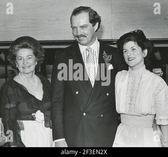 Rétrospective sur la vie de l'ancienne première dame, Lady Bird Johnson pendant ses années au Texas après la mort de l'ancienne présidente Lyndon Baines Johnson le 22 janvier 1973. Cette photo montre Lady Bird Johnson (à gauche) avec son beau-fils Ian Turpin et sa fille Luci Johnson (à droite). ©Bob Daemmrich Banque D'Images