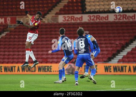 MIDDLESBROUGH, ANGLETERRE. 16 MARS :Chuba Akpom de Middlesbrough têtes à but pendant le match du championnat Sky Bet entre Middlesbrough et Preston North End au stade Riverside, Middlesbrough, le mardi 16 mars 2021. (Credit: Mark Fletcher | MI News) Credit: MI News & Sport /Alay Live News Banque D'Images