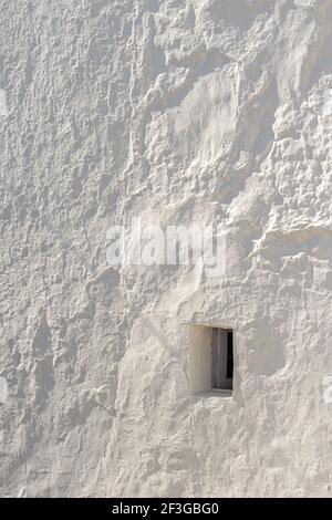 Ibiza, Espagne - 2 juin 2016 : Eglise de Sant Miquel de Balansat sur l'île d'Ibiza. Avec des parois de chaux blanche, c'est l'un des exposants maximum de Ty Banque D'Images