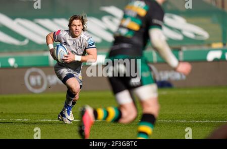 Solde Sharks Scrum-Half FAF de Klerk se coupe lors d'un match de rugby Union Round 13 Gallagher Premiership, samedi 13 mars 2021, à Northampton, Unis Banque D'Images