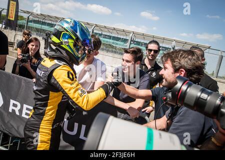 FEWTRELL Maw (gbr), FR 2.0 Eurocup Renault team R-Ace GP, portrait pendant, 2018 Eurocup Formula Renault 2.0, à Silverstone, Grande-Bretagne, du 18 au 20 mai - photo Antonin Vincent / DPPI Banque D'Images