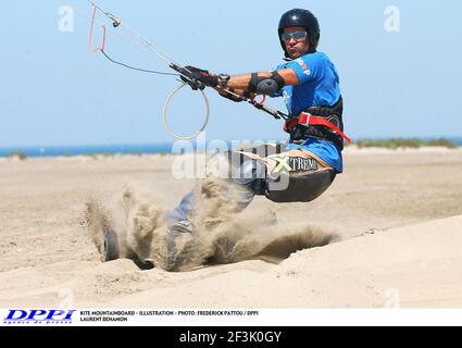 KITE MOUNTAINBOARD - ILLUSTRATION - PHOTO : FREDERICK PATTOU / DPPI LAURENT BENAMON (FRA) Banque D'Images