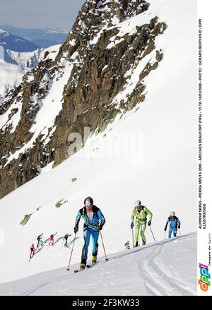 SKI ALPIN - PIERRA MENTA 2008 - ARECHES BEAUFORT (FRA) - 13 AU 16/03/2008 - PHOTO : GERARD BERTHOUD / DPPIILLUSTRATION Banque D'Images