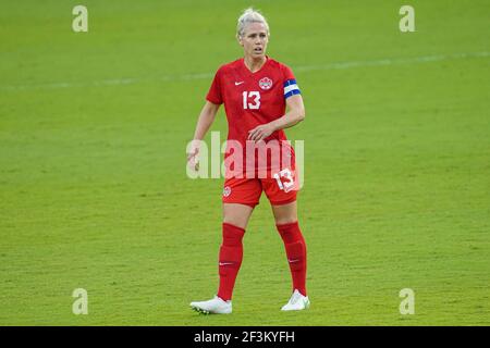 Orlando, Floride, États-Unis, 24 février 2021, Milieu de terrain canadien Sophie Schmidt #13 lors de la coupe SheBelieves au stade Exploria (photo : Marty Jean-Louis) Banque D'Images