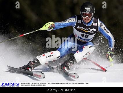 SKI ALPIN - COUPE DU MONDE 2004/2005 - 16/01/2005 - WENGEN (SUI) - PHOTO : GERARD BERTHOUD / DPPI MEN SLALOM - DANIEL ALBRECHT (SUI) Banque D'Images