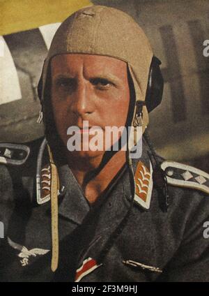 La période de la Seconde Guerre mondiale de la propagande allemande. Pilote allemand de la Luftwaffe du corps africain de Rommel. 1942 Banque D'Images