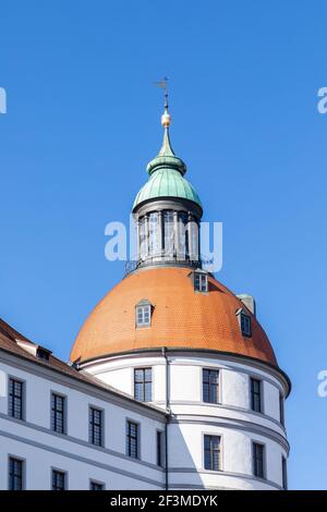 Tour et façade du château de Neuburg, Bavière, Allemagne Banque D'Images