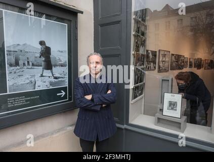 LA RÉOUVERTURE DE L'AGENCE PHOTOGRAPHIQUE ROGER-VIOLLET OFFRE AUJOURD'HUI UN NOUVEL ESPACE D'EXPOSITION À PARIS Banque D'Images