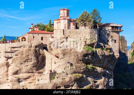Le monastère de Varlaam est le deuxième plus grand monastère dans les météores. Meteora est un des plus grands et des plus complexes de construction précipitamment Easte Banque D'Images