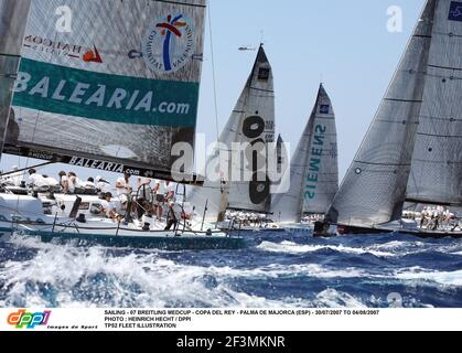 VOILE - 07 BREITLING MEDCUP - COPA DEL REY - PALMA DE MAJORQUE (ESP) - 30/07/2007 AU 04/08/2007 PHOTO : HEINRICH HECHT / DPPI TP52 ILLUSTRATION DE LA FLOTTE Banque D'Images