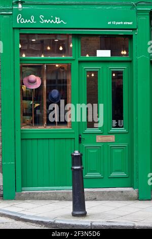 Le designer Paul Smith boutique de vente au détail à 13 Park Street, Southwark, SE1, Londres, Angleterre. Banque D'Images