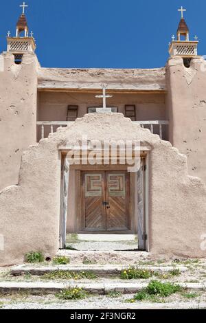 Église catholique de San Jose de Gracia, Las Trampas, Nouveau-Mexique, États-Unis. (Construit en 1760). Banque D'Images