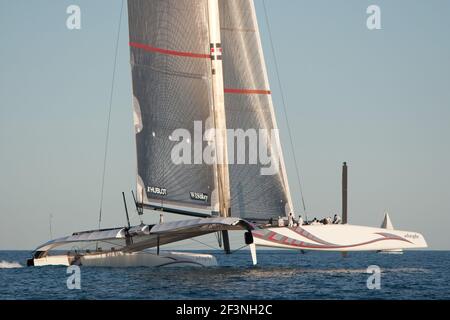 VOILE - 33 COUPE DE L'AMÉRIQUE 2010 - VALENCE (SPA) - 15/01/2010PHOTO: IGNACIO BAAIXAULI / DPPI PRÉ-COURSE - ALINGHI 5 PREMIÈRE VOILE À VALENCE Banque D'Images